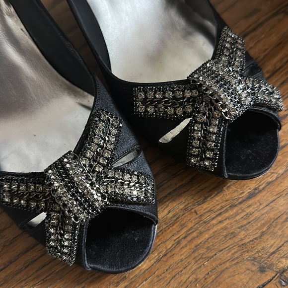 Stuart Weitzman heels - Picture 2 of 7